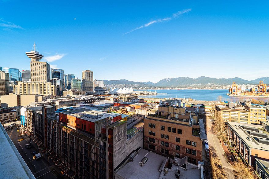 1201 108 W Cordova Street