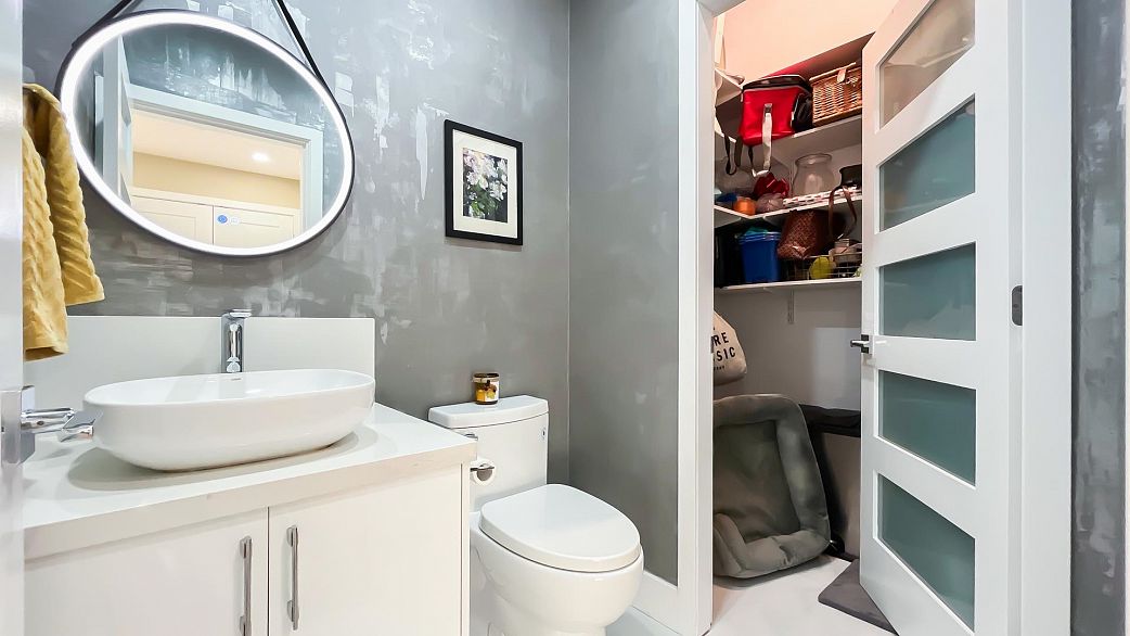 15C 1500 Alberni Street