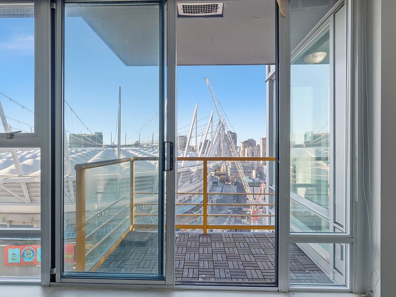 2001 668 Citadel Parade