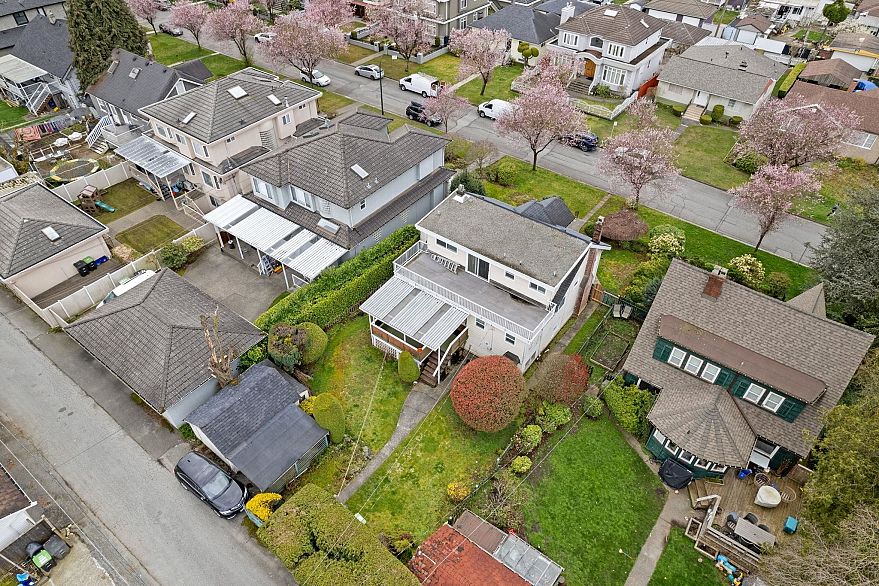 5878 Arlington Street