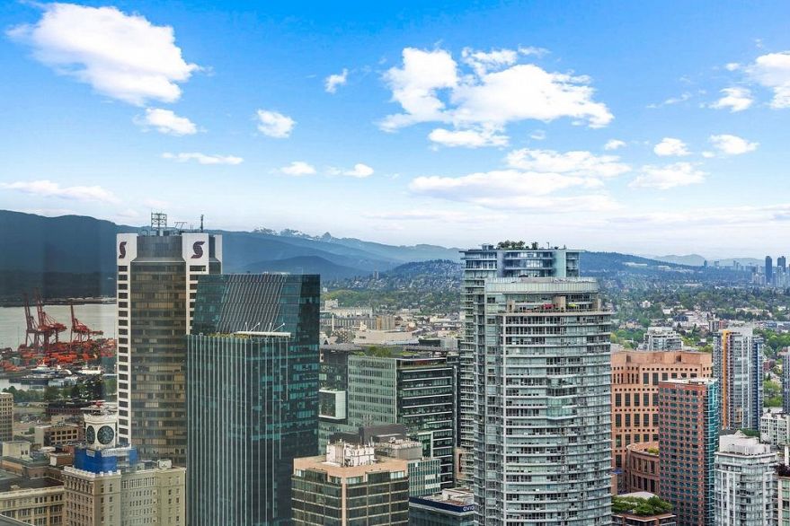 4303 938 Nelson Street