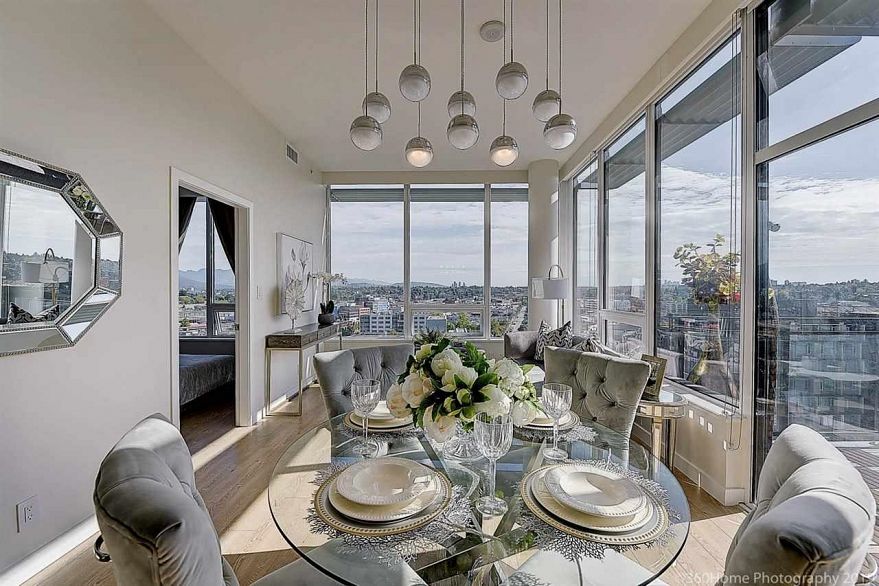 1802 111 E 1st Avenue