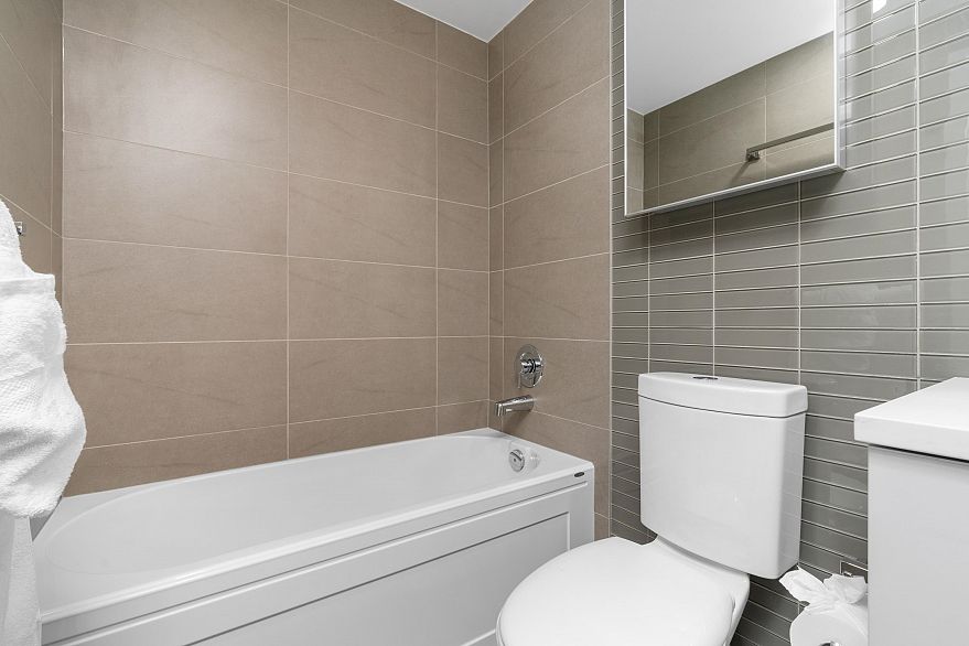 801 128 W Cordova Street