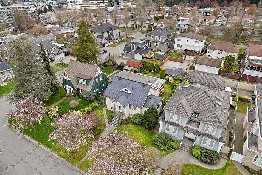 5878 Arlington Street