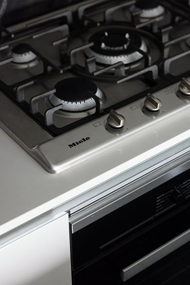 2504 1111 Richards Street