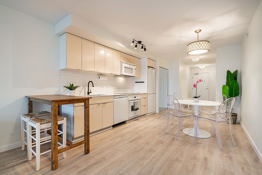 1907 788 Hamilton Street