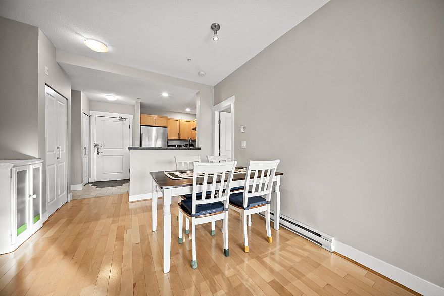 300 6328 Larkin Drive