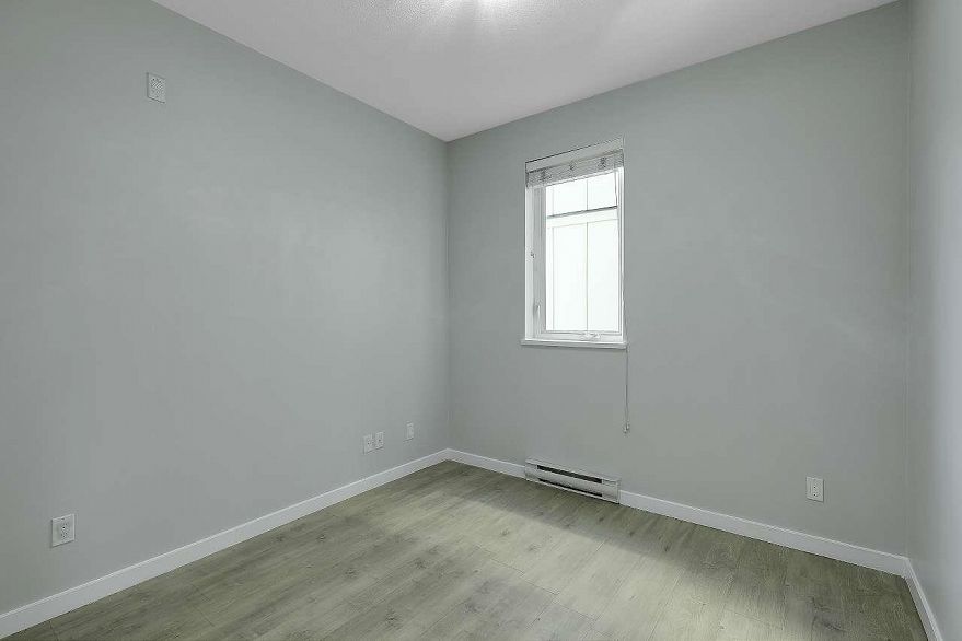 212 2239 Kingsway Way