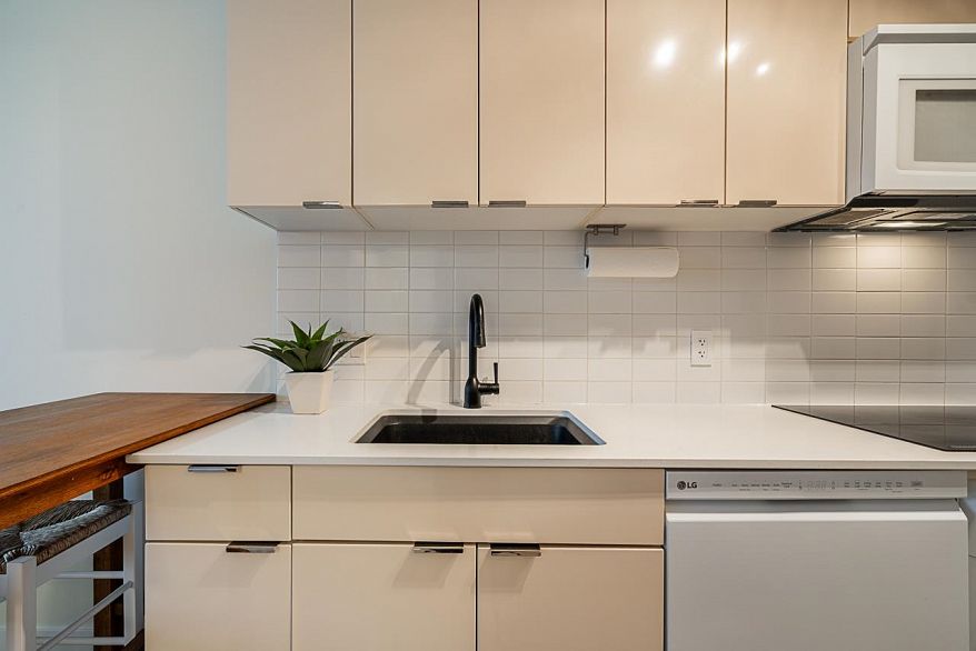 1907 788 Hamilton Street