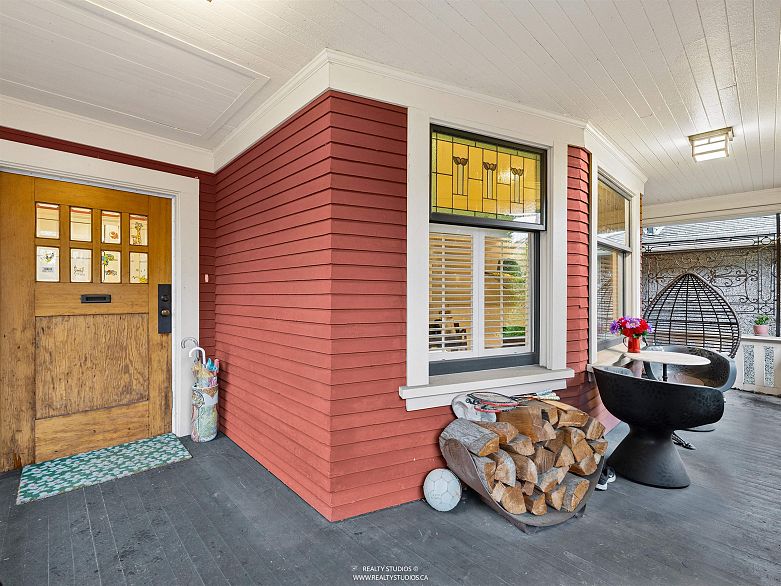 1747 Balaclava Street