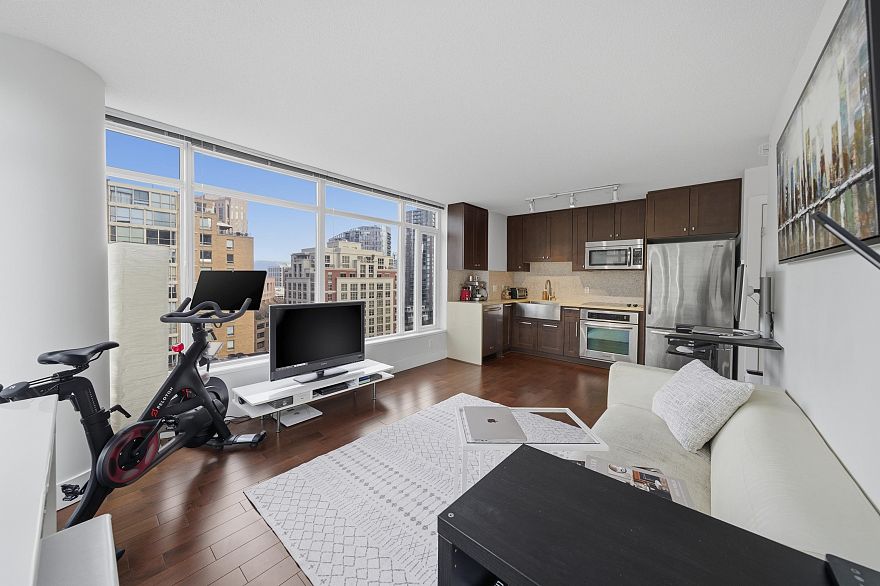 1503 888 Homer Street