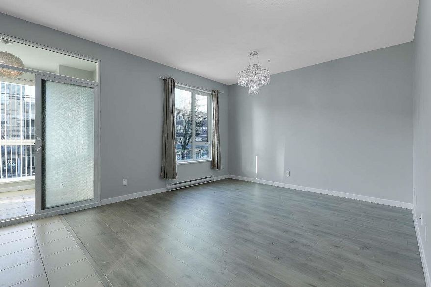 212 2239 Kingsway Way