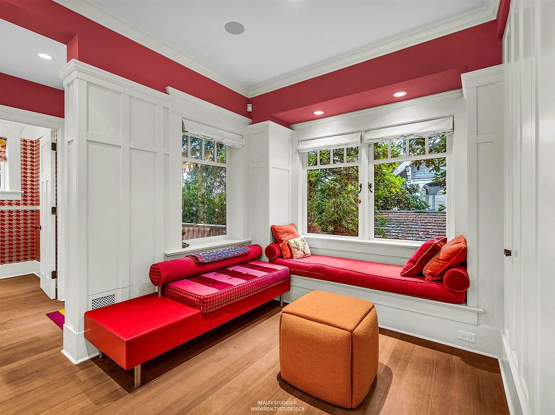 1747 Balaclava Street