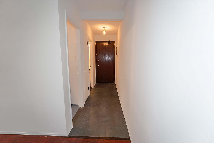 210 1050 Jervis Street