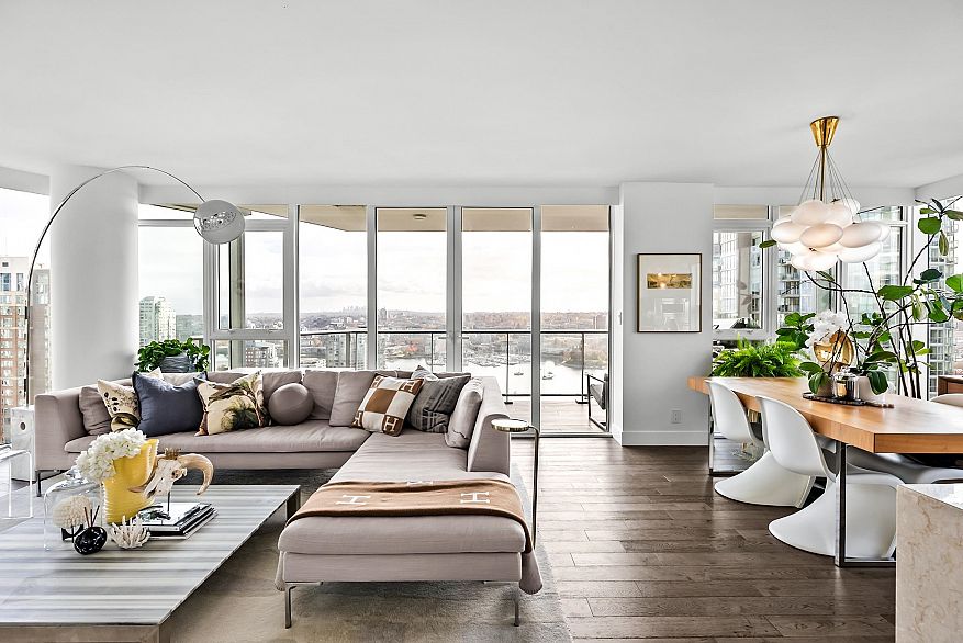 2502 499 Pacific Street