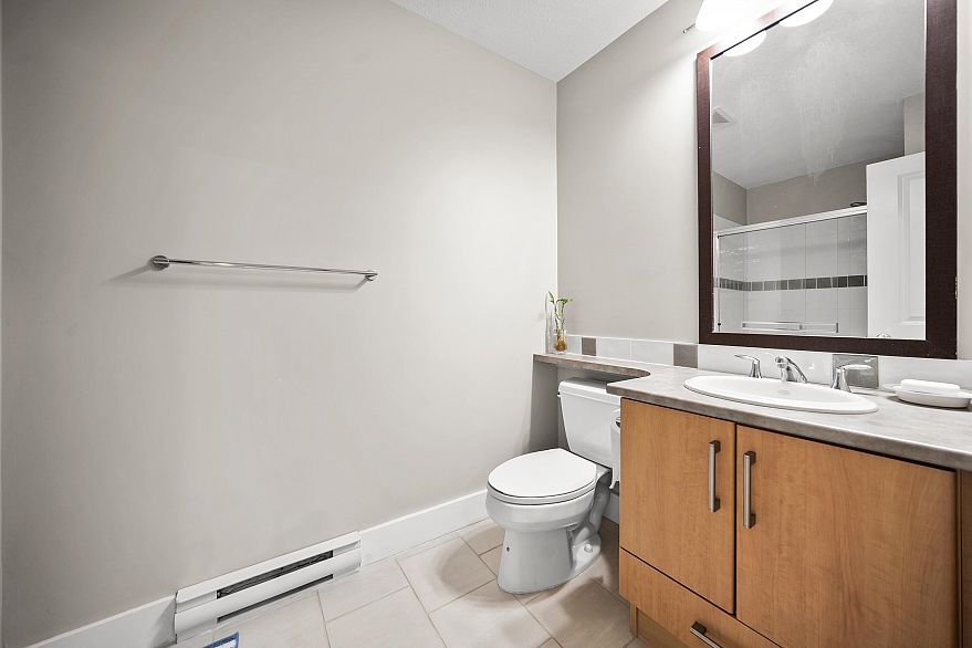 300 6328 Larkin Drive