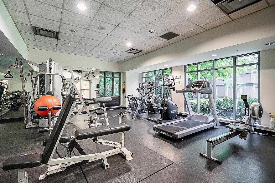 2103 950 Cambie Street