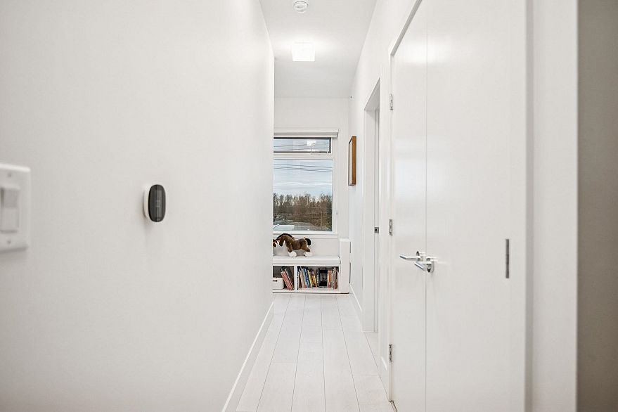 9 8589 Rivergrass Drive