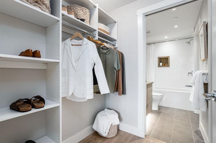 311 3588 Sawmill Crescent