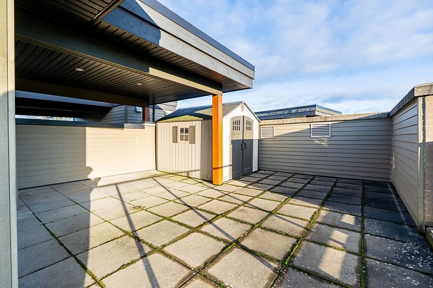 PH1 6033 Gray Avenue