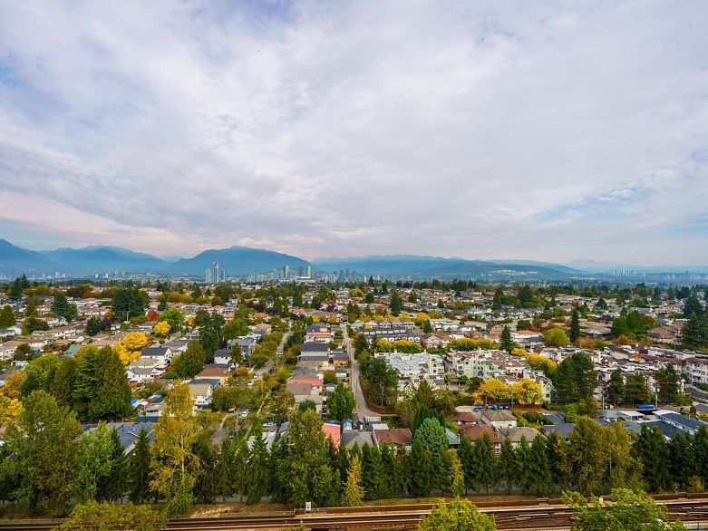 2409 3663 Crowley Drive