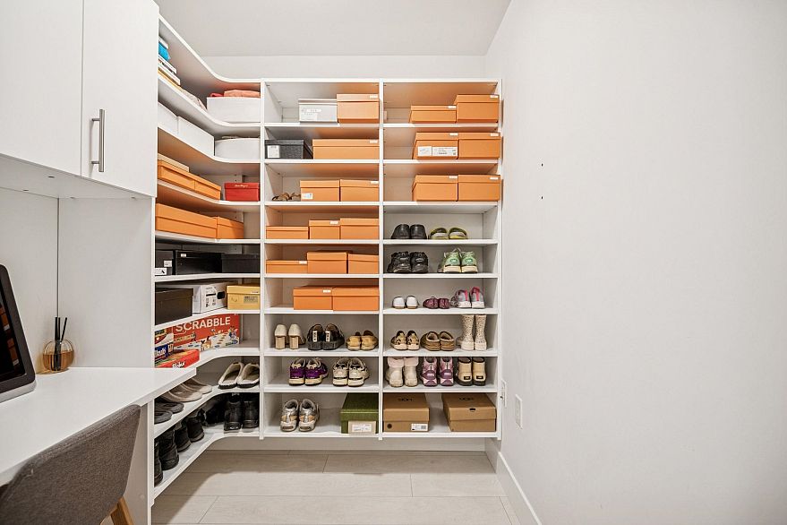 9 8589 Rivergrass Drive