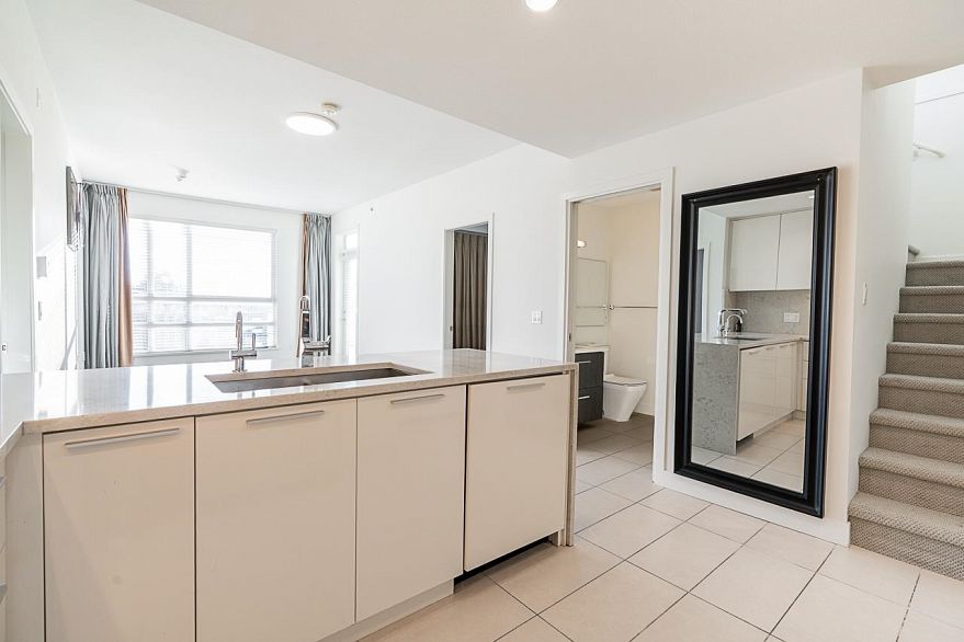 PH1 6033 Gray Avenue