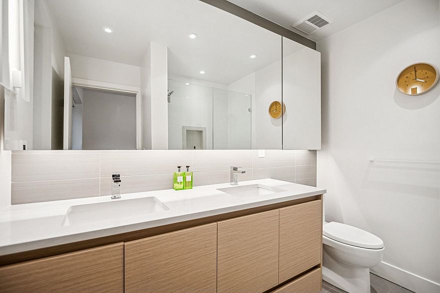 9 8589 Rivergrass Drive