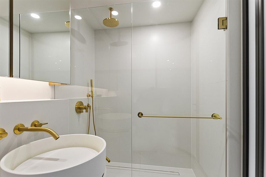 1007 1033 Nelson Street