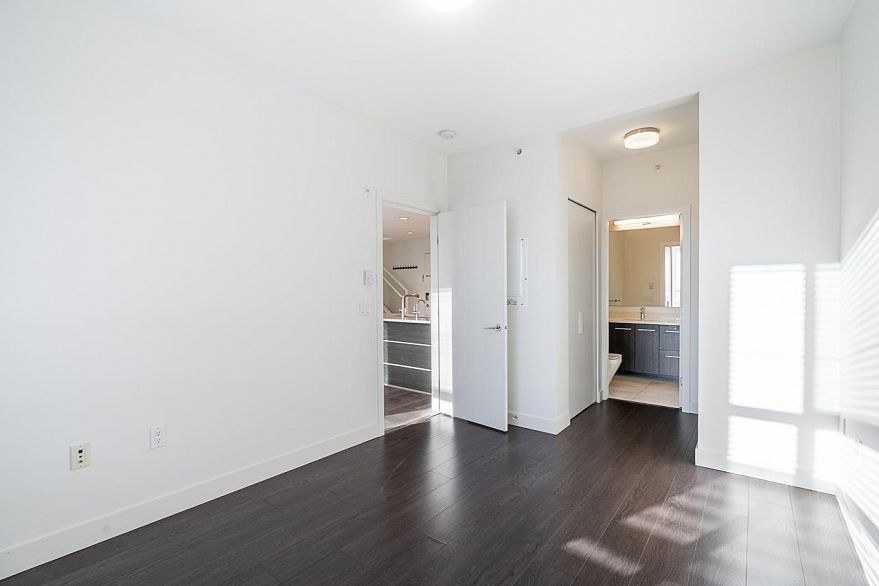 PH1 6033 Gray Avenue