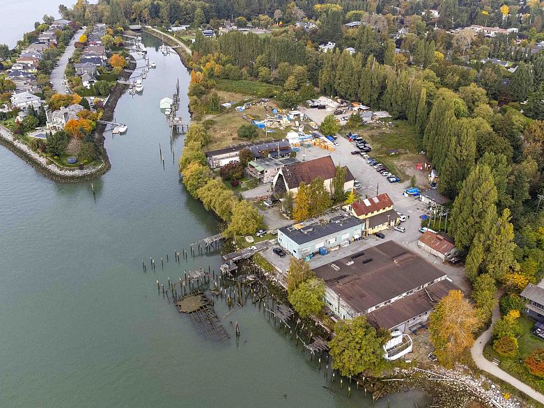 7520 Balaclava Street