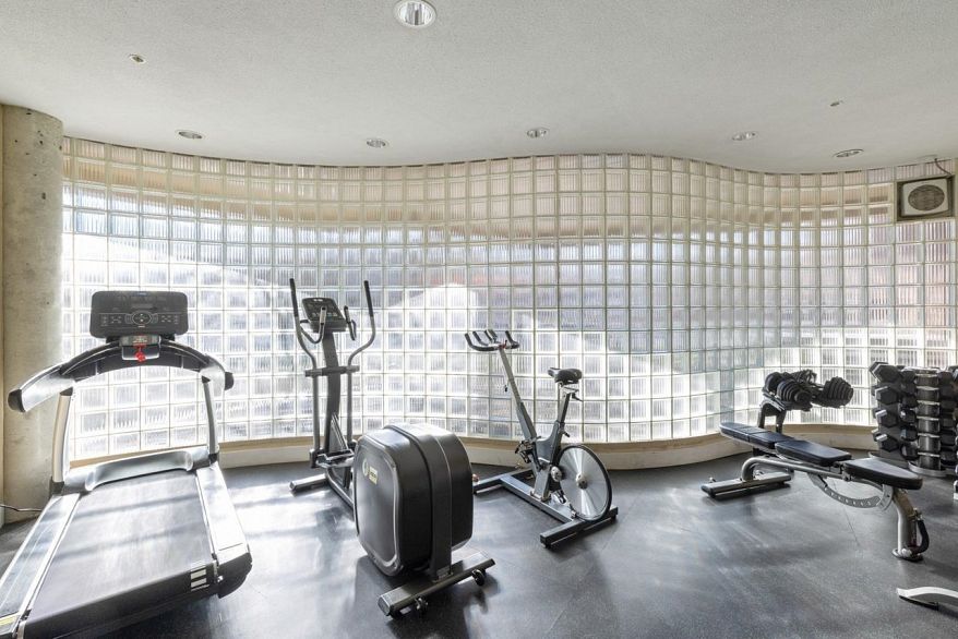 101 2635 Prince Edward Street