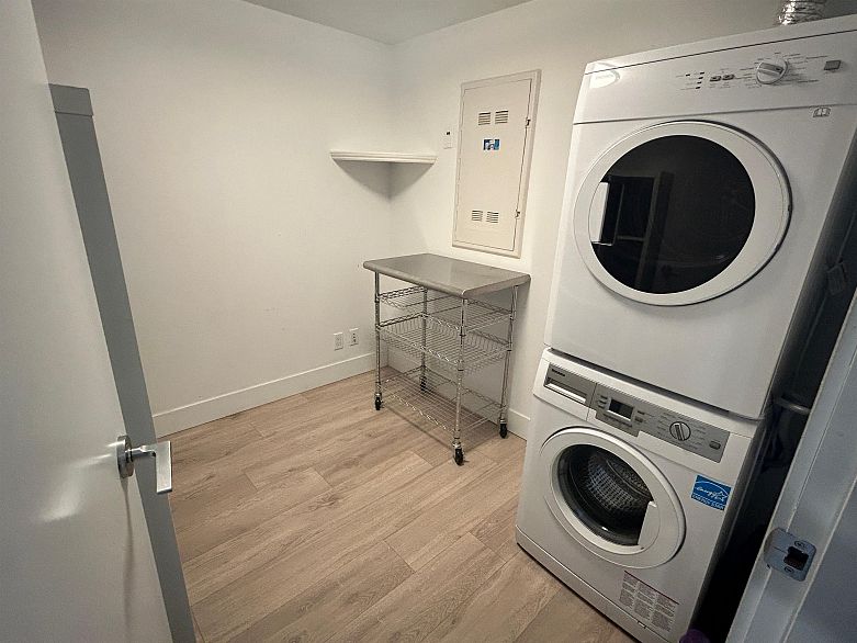 208 1783 Manitoba Street