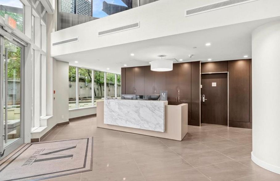 607 1372 Seymour Street