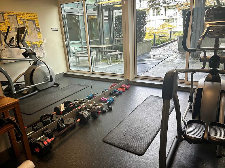 208 1783 Manitoba Street