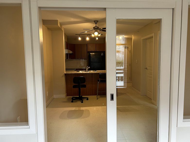 418 4028 Knight Street