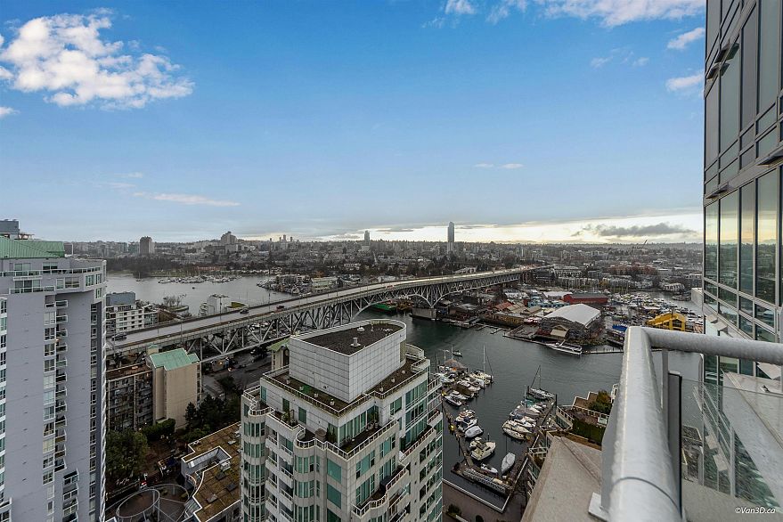 2602 1500 Hornby Street