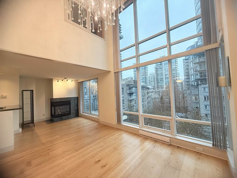 607 590 Nicola Street