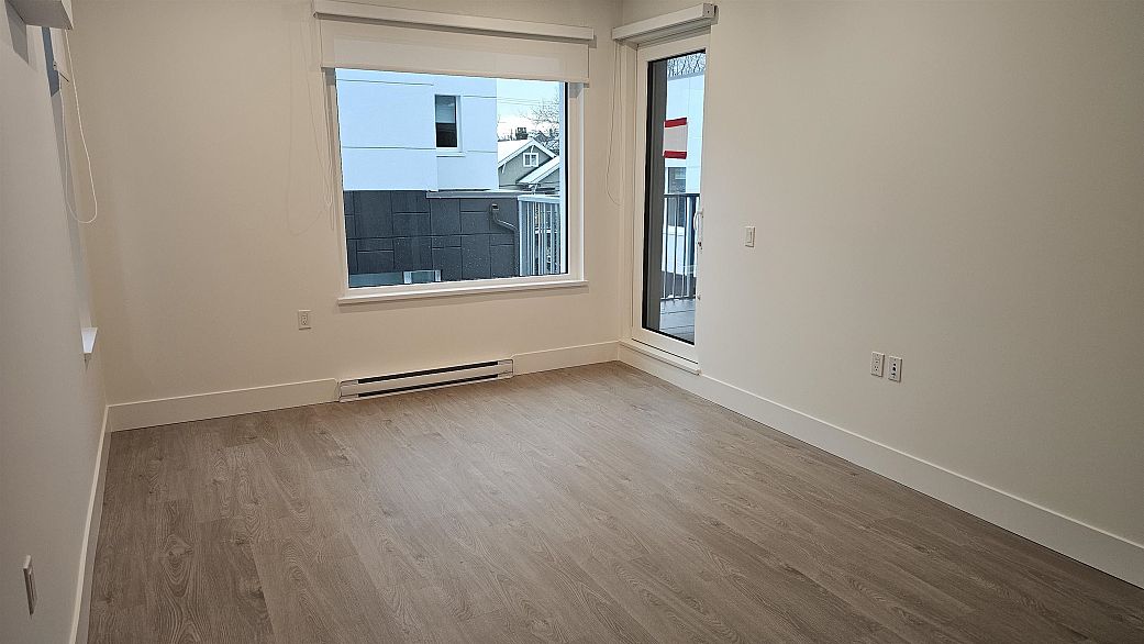 316 2250 E 1st Avenue