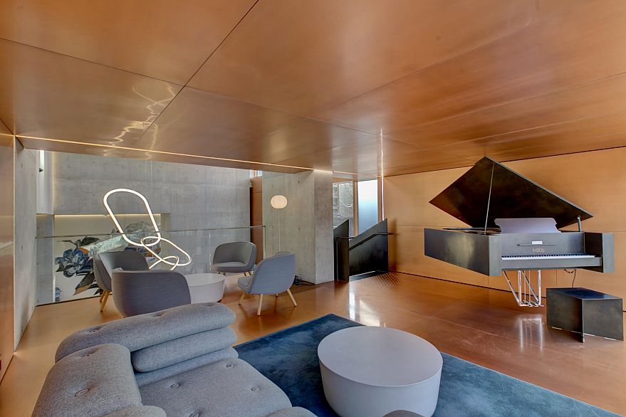 3809 1480 Howe Street