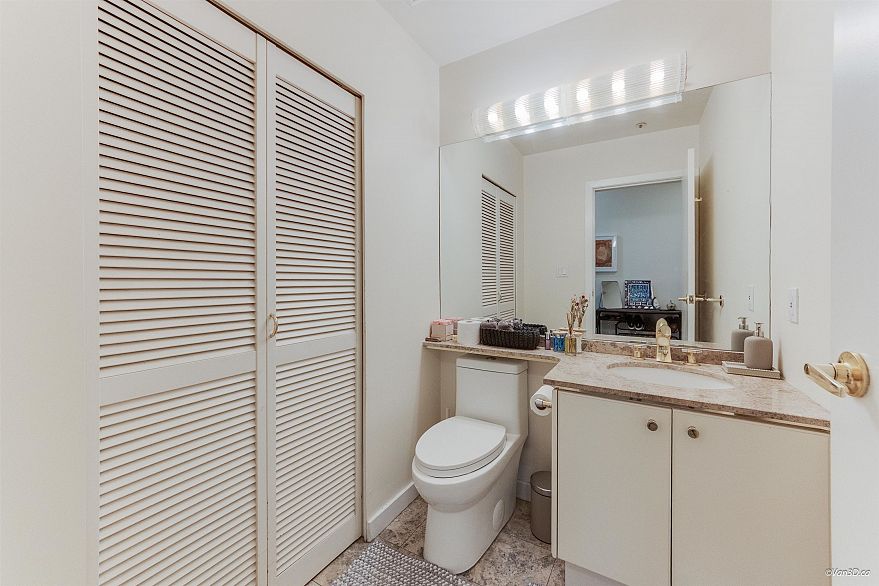 2602 1500 Hornby Street