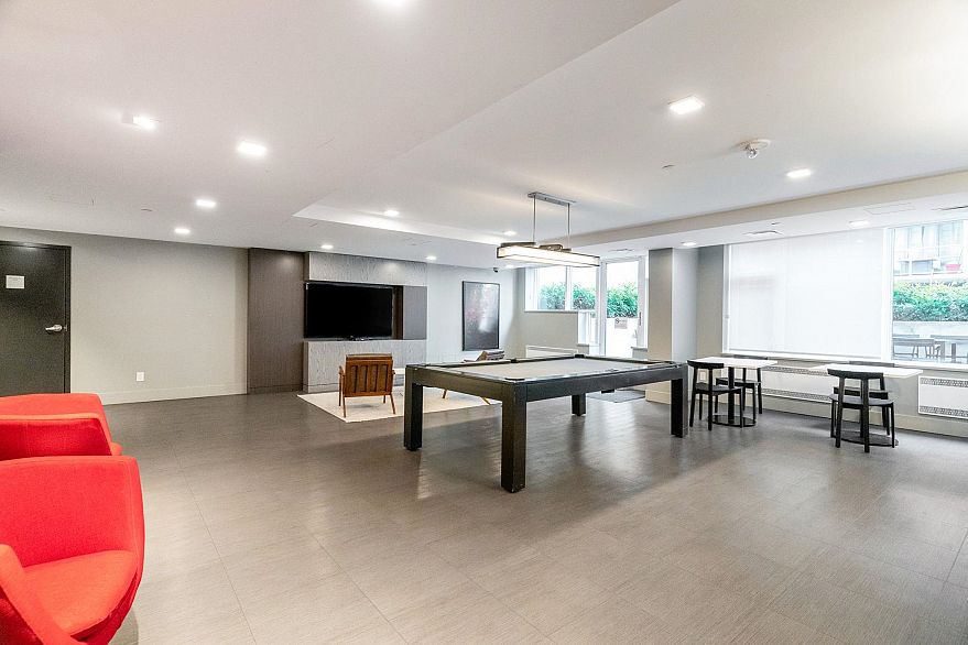 507 209 E 7th Avenue