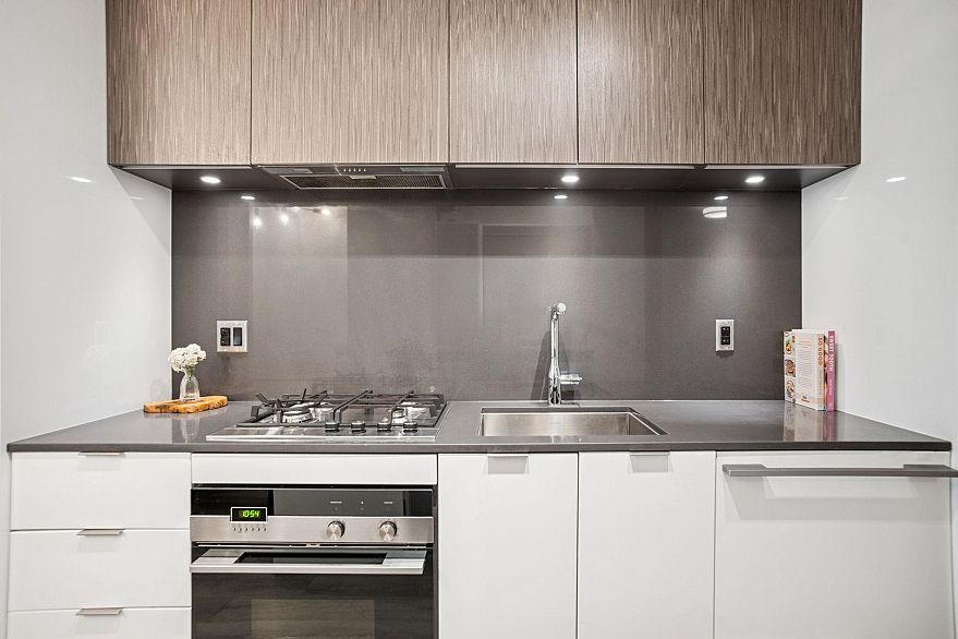 507 209 E 7th Avenue