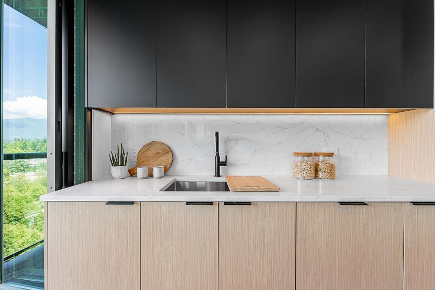 1001 1888 Alberni Street