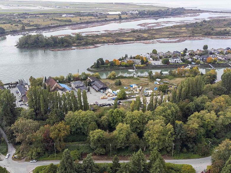 7520 Balaclava Street