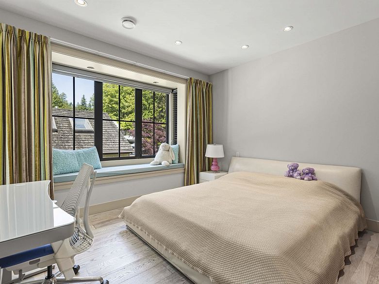 6448 Macdonald Street