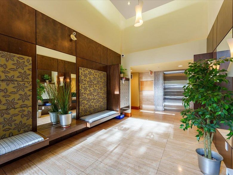 306 3839 W 4th Avenue