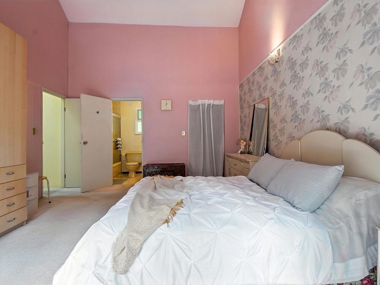 6710 Radisson Street