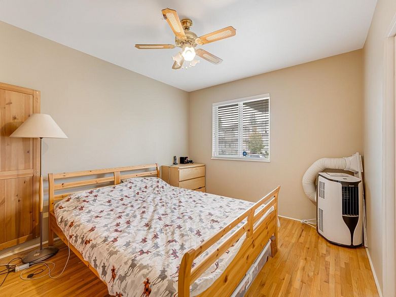 6979 Gladstone Street