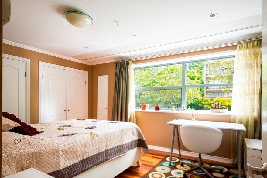 304 1233 Beach Avenue